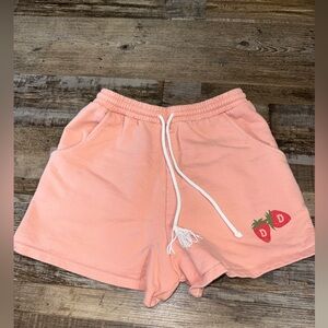Dippin Daisy’s Peach Strawberry Graphic Drawstring Lounge Shorts Size M
